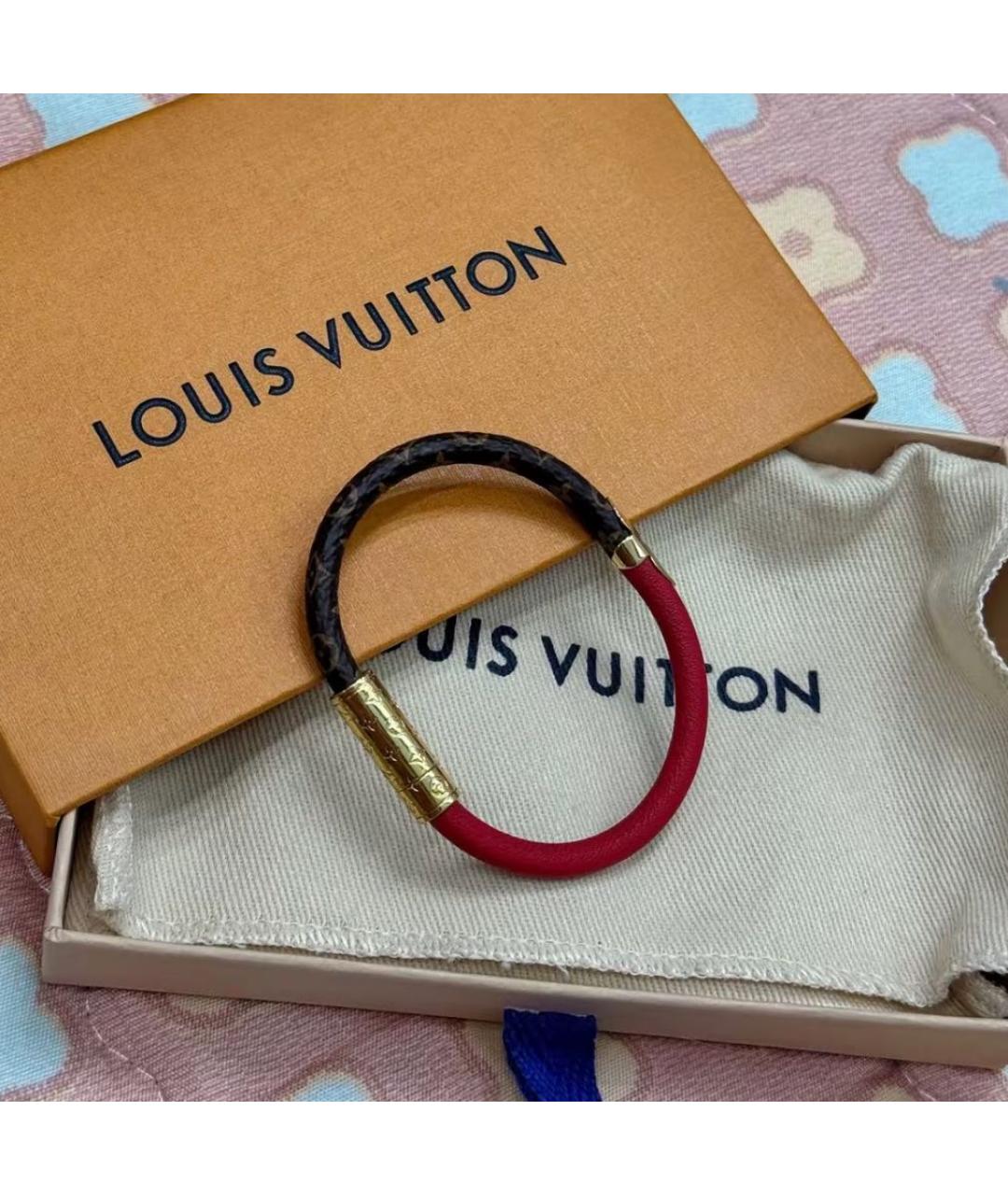 LOUIS VUITTON Красный кожаный браслет, фото 3