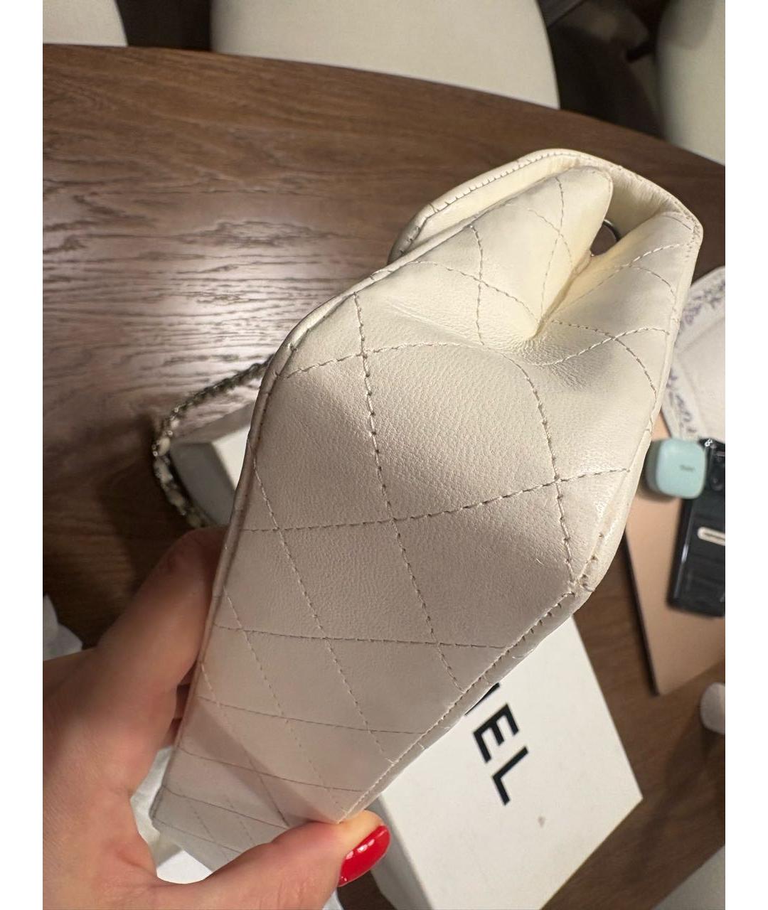 CHANEL Белая кожаная сумка через плечо, фото 8