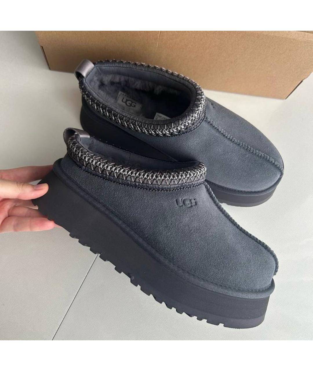 UGG AUSTRALIA Серые замшевые сабо, фото 5