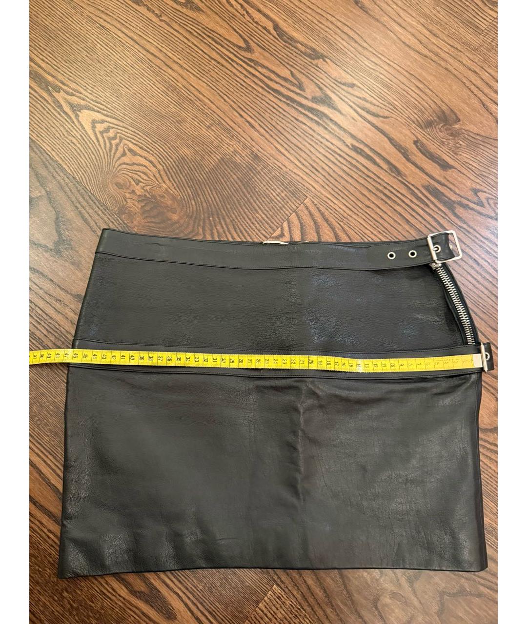 SAINT LAURENT Черная кожаная юбка мини, фото 5