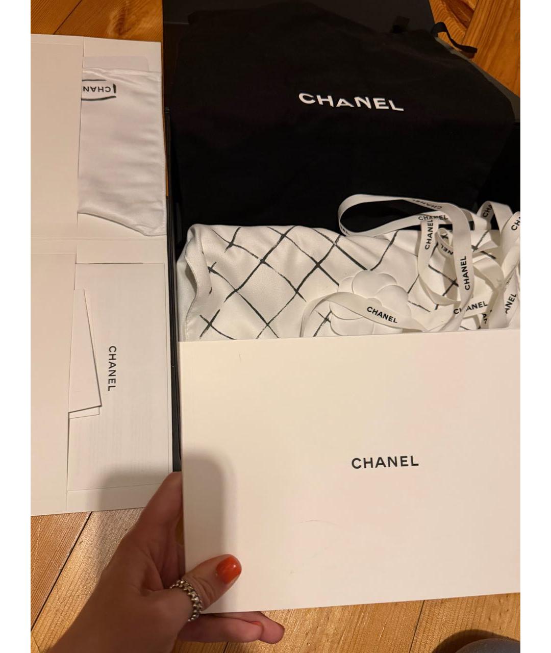 CHANEL Бежевая кожаная сумка через плечо, фото 6