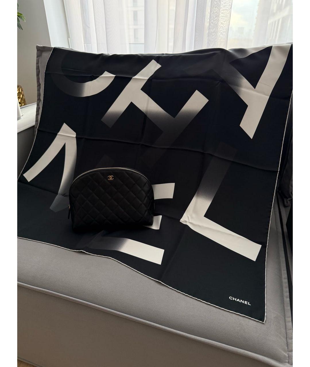 CHANEL Черная кожаная косметичка, фото 4