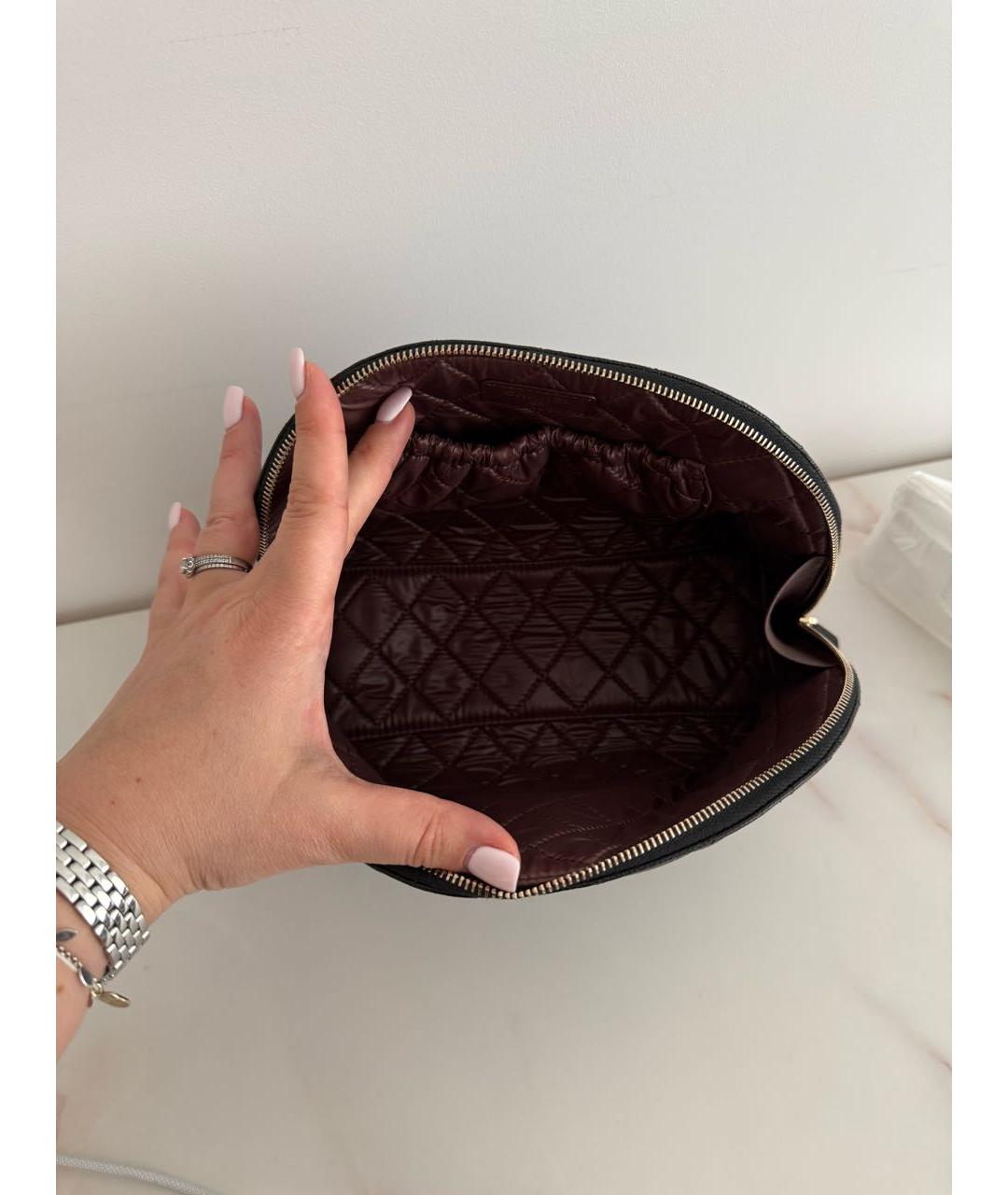 CHANEL Черная кожаная косметичка, фото 3
