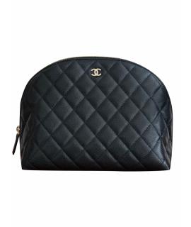 CHANEL Косметичка