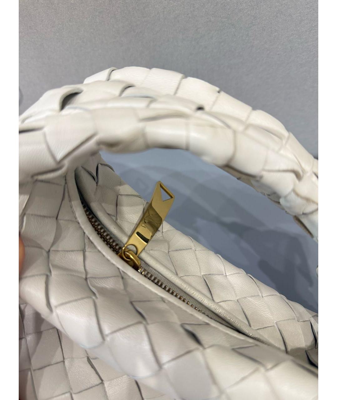 BOTTEGA VENETA Белая кожаная сумка с короткими ручками, фото 5