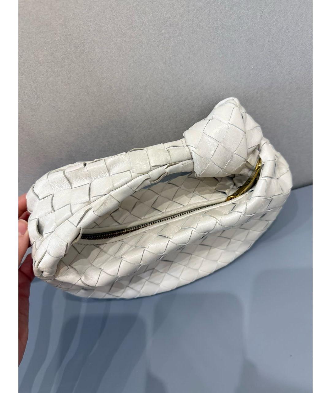 BOTTEGA VENETA Белая кожаная сумка с короткими ручками, фото 2