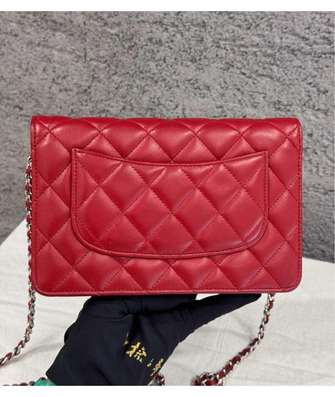 CHANEL Красная кожаная сумка через плечо, фото 4