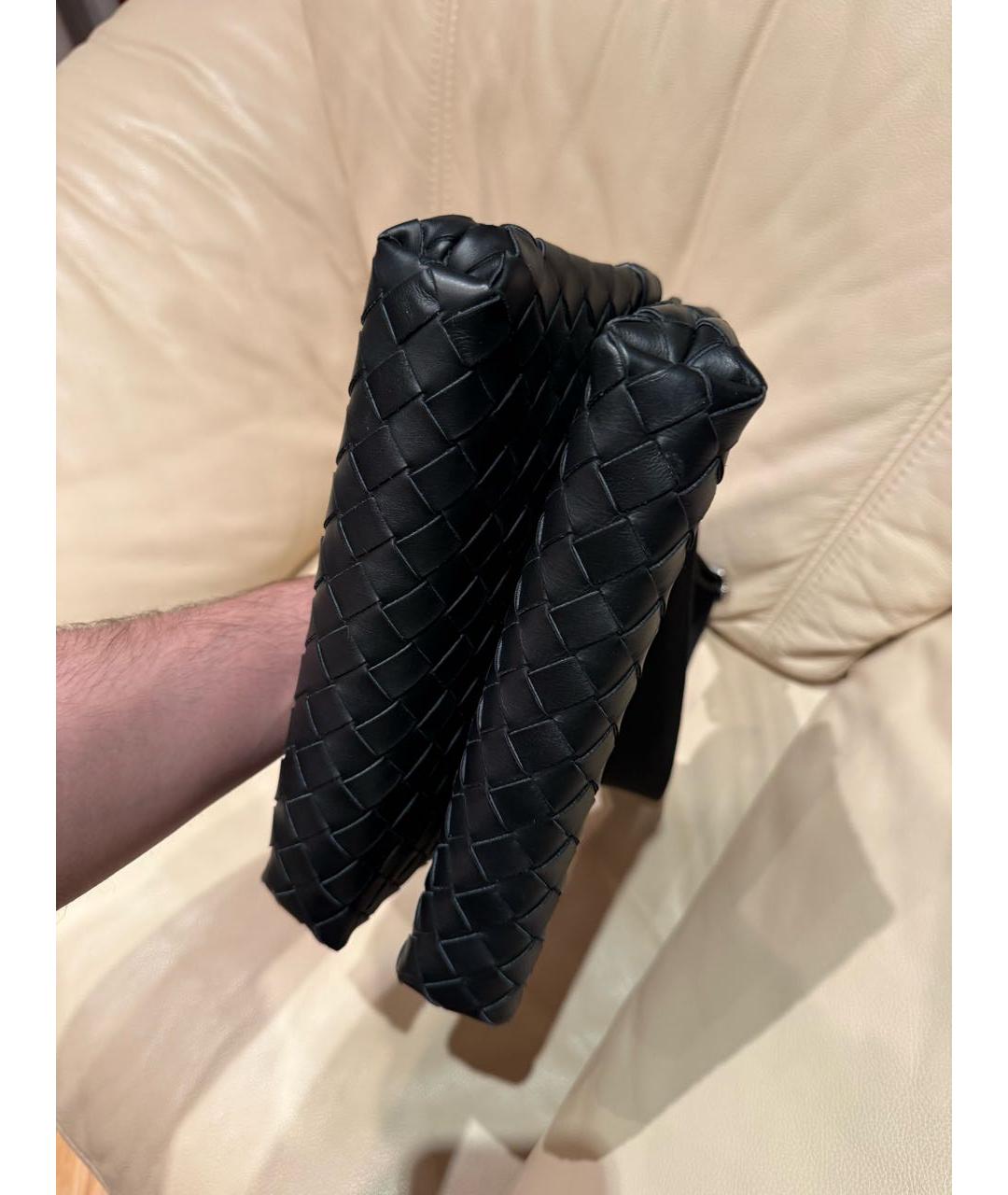 BOTTEGA VENETA Черная кожаная сумка на плечо, фото 6