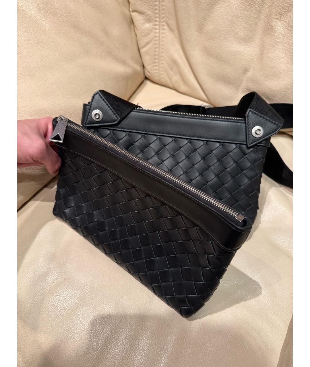 BOTTEGA VENETA Черная кожаная сумка на плечо, фото 3