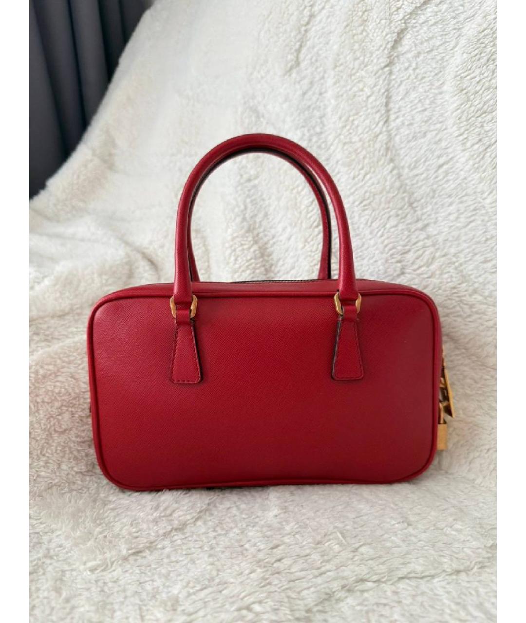 PRADA Красная кожаная сумка с короткими ручками, фото 5