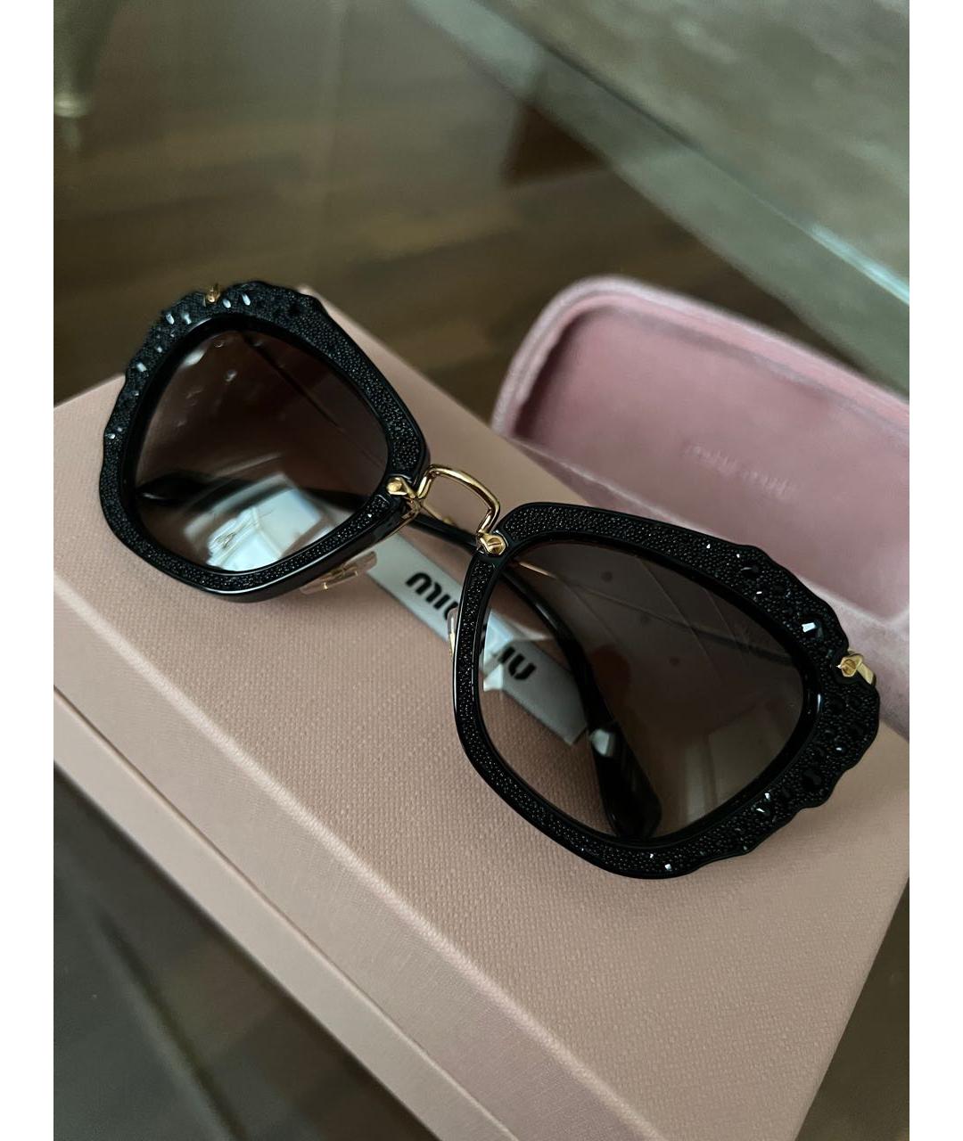 MIU MIU Черные пластиковые солнцезащитные очки, фото 5