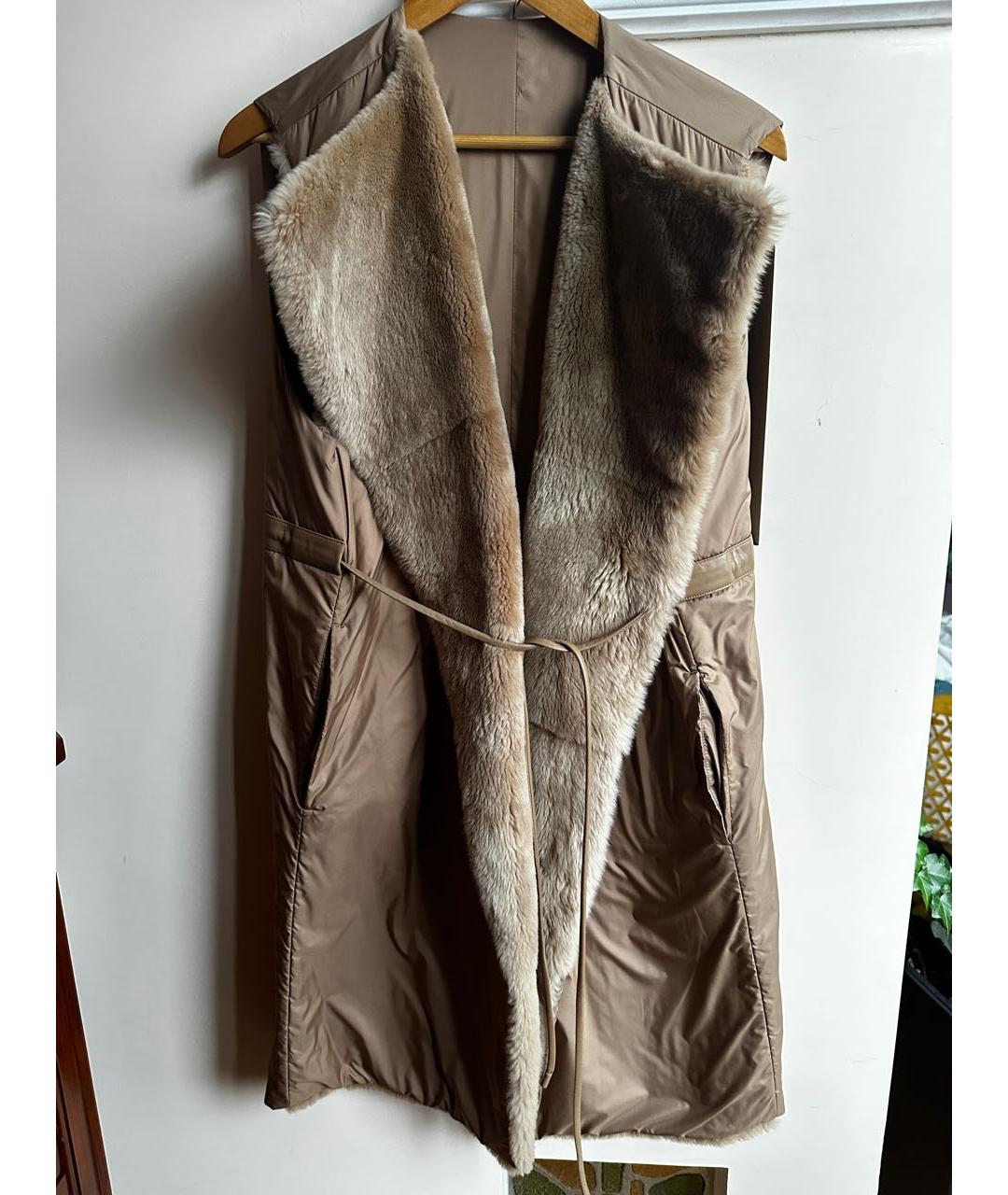 MAX MARA Бежевый меховой жилет, фото 2