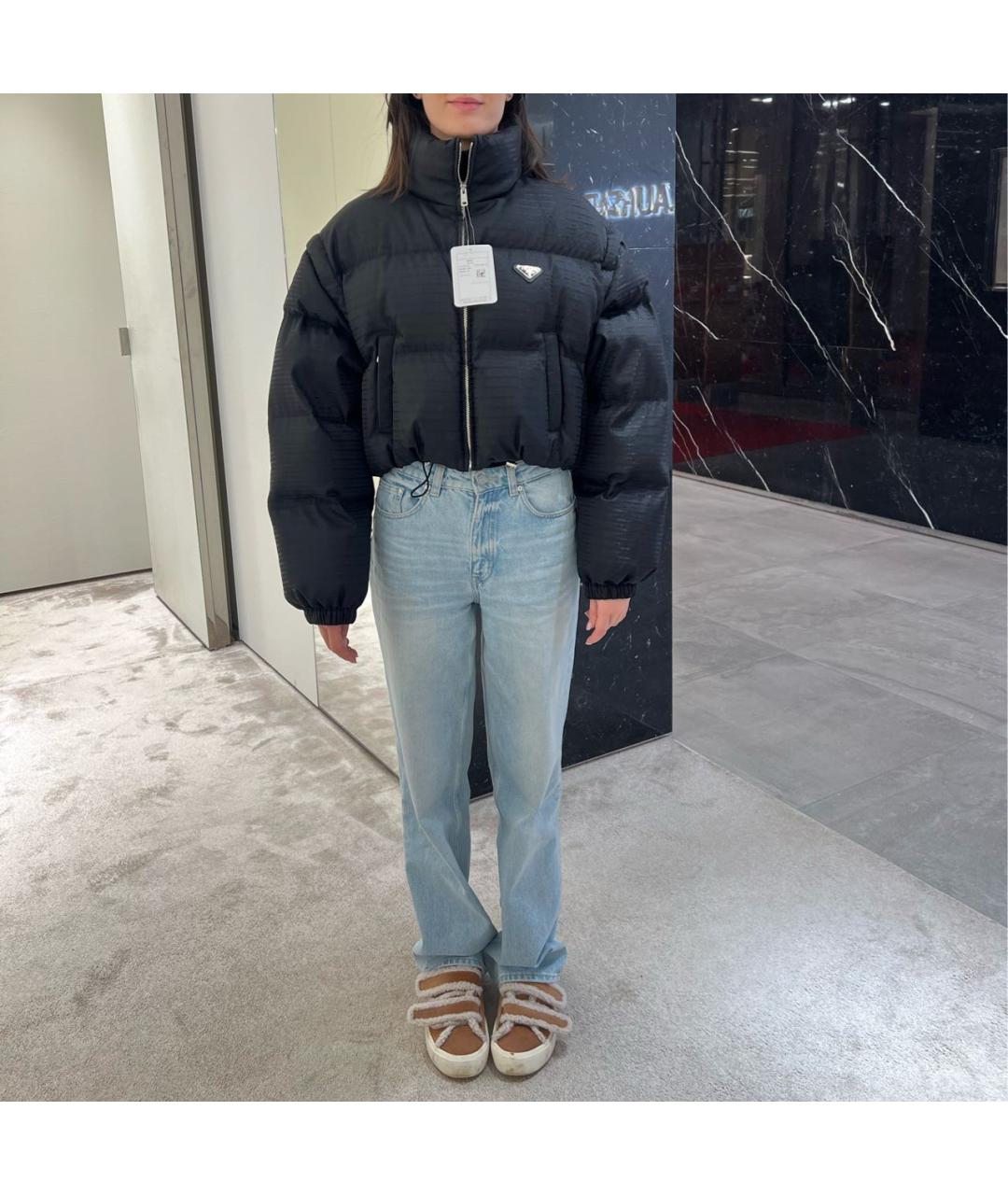 PRADA Черный полиамидовый пуховик, фото 2