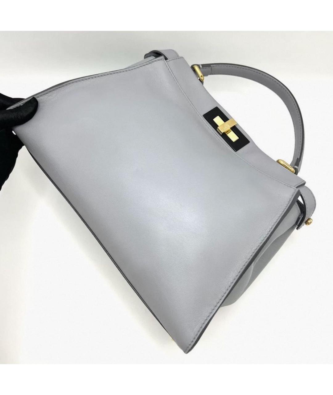 FENDI Серая кожаная сумка с короткими ручками, фото 5
