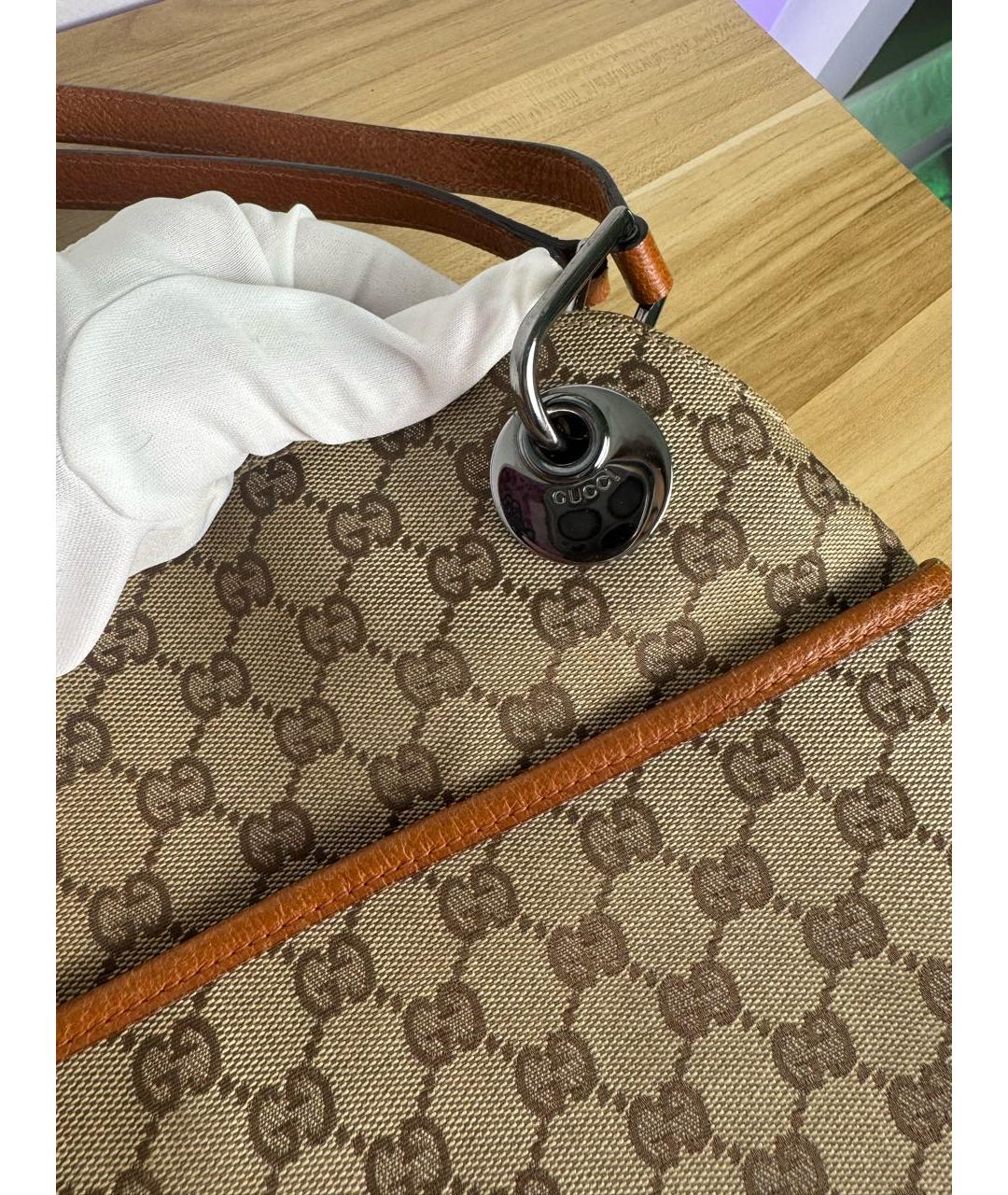 GUCCI Коричневая жаккардовая сумка с короткими ручками, фото 3