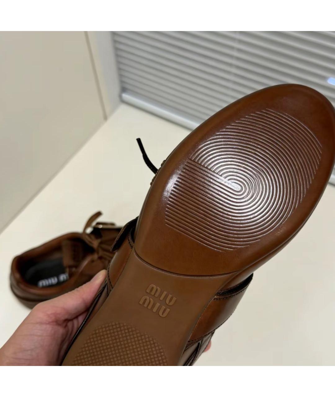 MIU MIU Коричневые кожаные кроссовки, фото 7