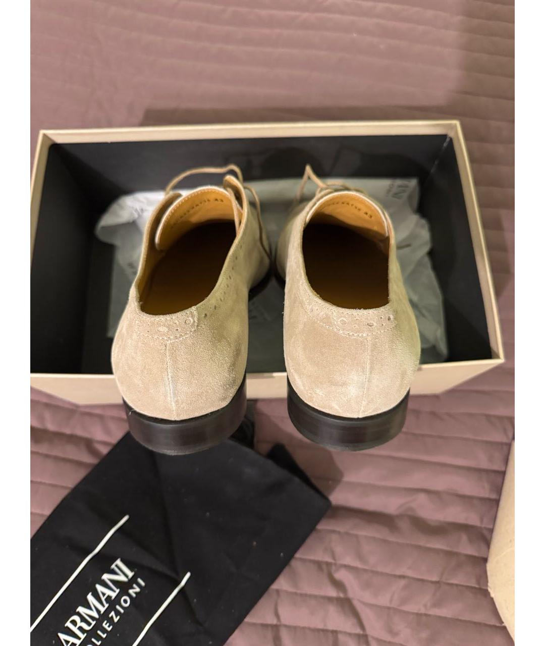 ARMANI COLLEZIONI Бежевые замшевые низкие ботинки, фото 4