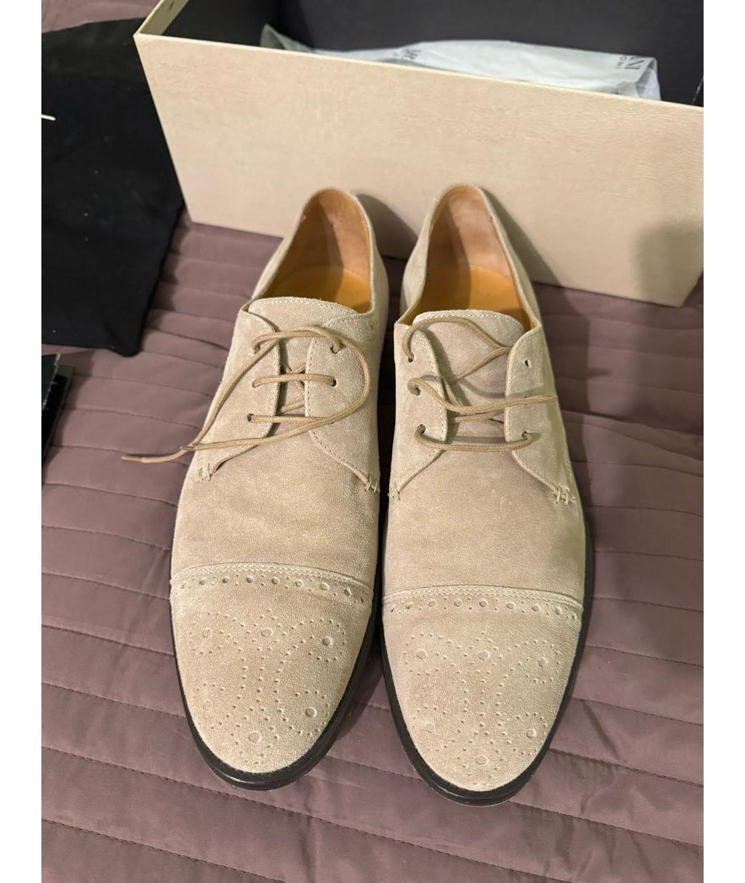 ARMANI COLLEZIONI Бежевые замшевые низкие ботинки, фото 5