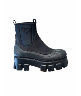 PRADA Ботинки