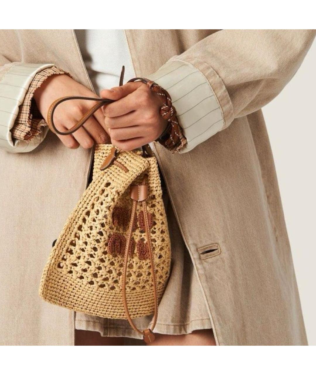 MIU MIU Бежевая пелетеная сумка через плечо, фото 2