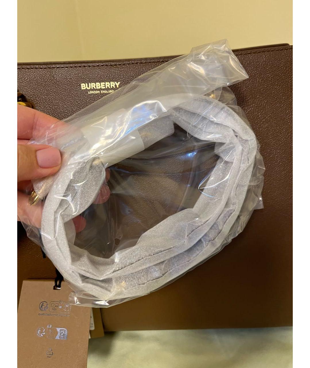 BURBERRY Коричневая кожаная сумка с короткими ручками, фото 7