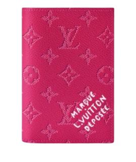 LOUIS VUITTON Обложка/футляр