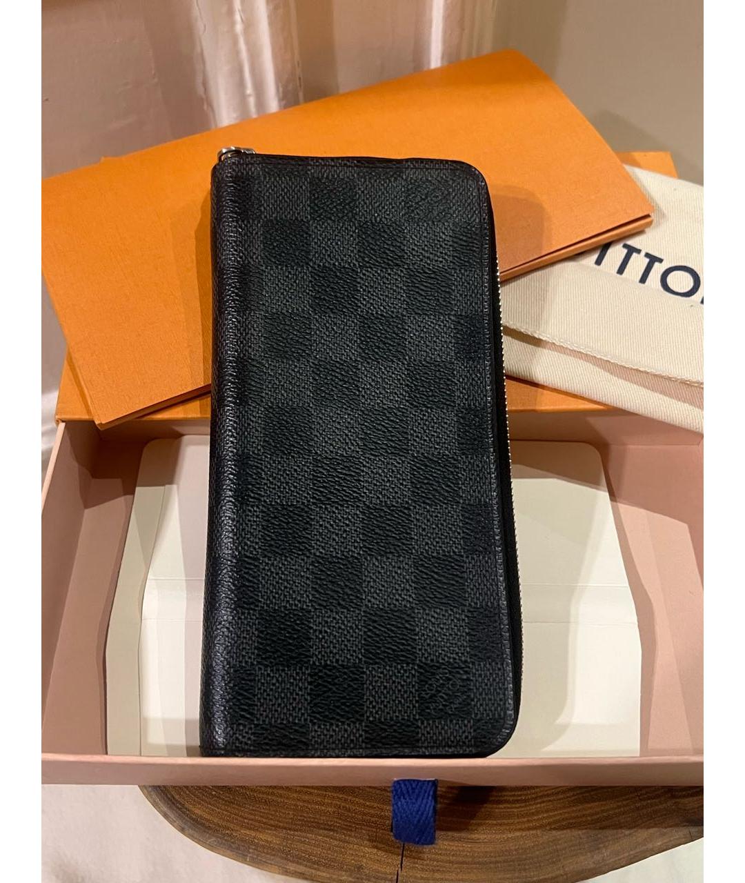 LOUIS VUITTON Черный кожаный кошелек, фото 2