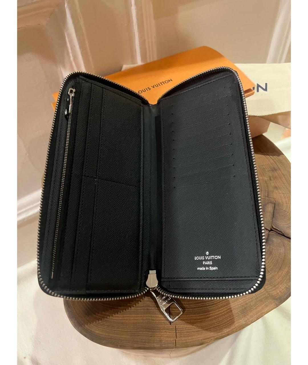 LOUIS VUITTON Черный кожаный кошелек, фото 5