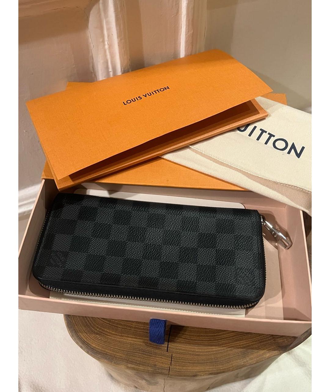 LOUIS VUITTON Черный кожаный кошелек, фото 6