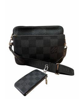 LOUIS VUITTON Сумка на плечо