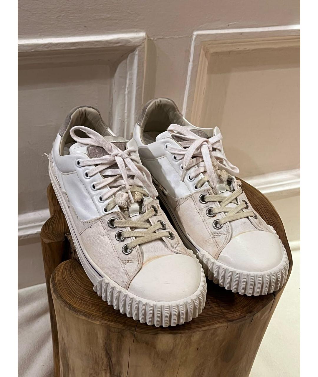 MAISON MARGIELA Белые кожаные низкие кроссовки / кеды, фото 2