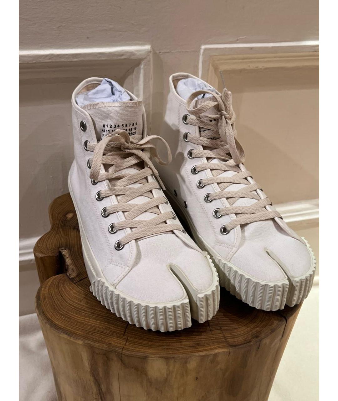 MAISON MARGIELA Белые текстильные высокие кроссовки / кеды, фото 2