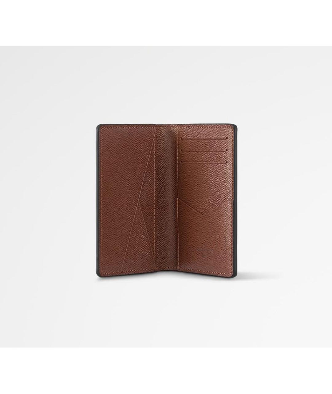 LOUIS VUITTON Коричневый кожаный кардхолдер, фото 3