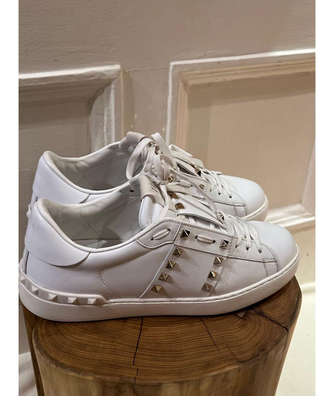 VALENTINO Белые кожаные низкие кроссовки / кеды, фото 3