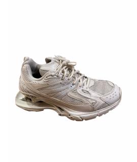 BALENCIAGA Низкие кроссовки / кеды