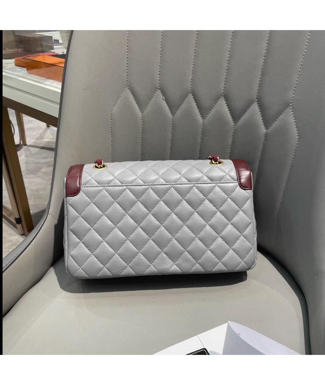 CHANEL Серая кожаная сумка через плечо, фото 3