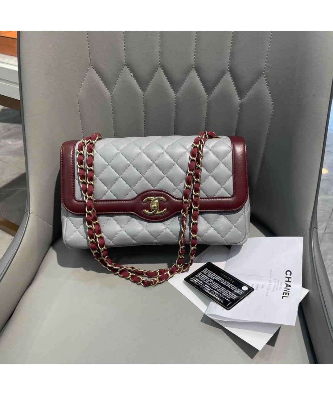 CHANEL Серая кожаная сумка через плечо, фото 2