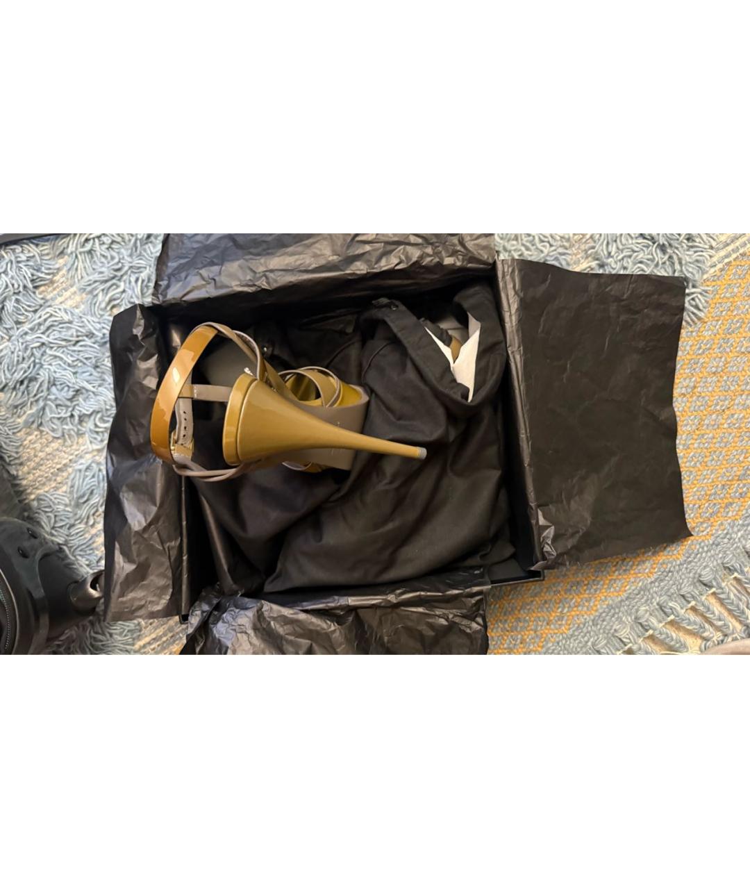 SAINT LAURENT Хаки кожаные босоножки, фото 8