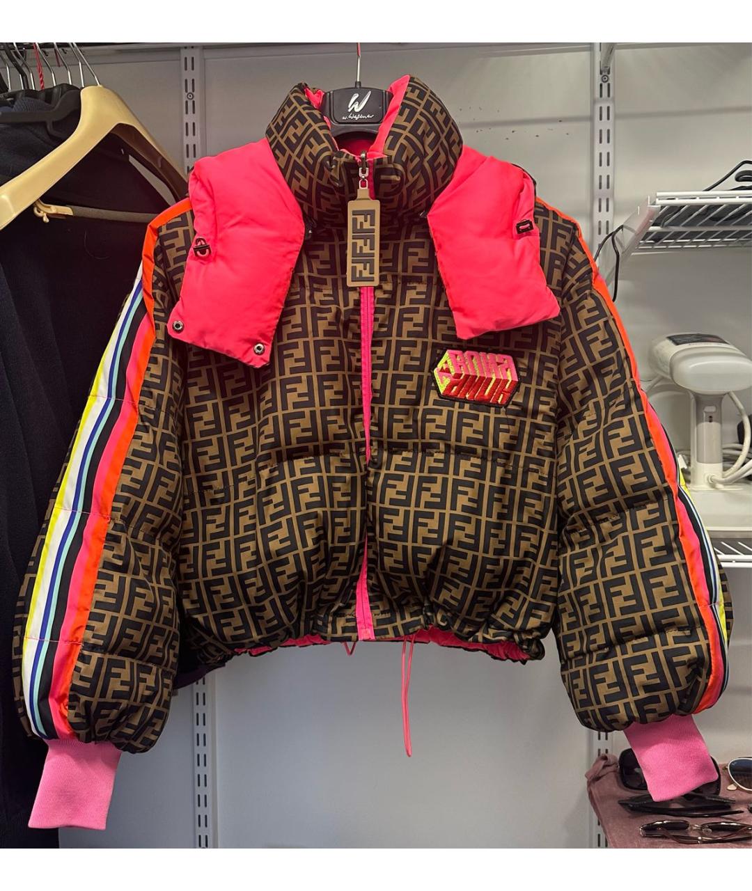 FENDI Коричневый полиэстеровый пуховик, фото 5