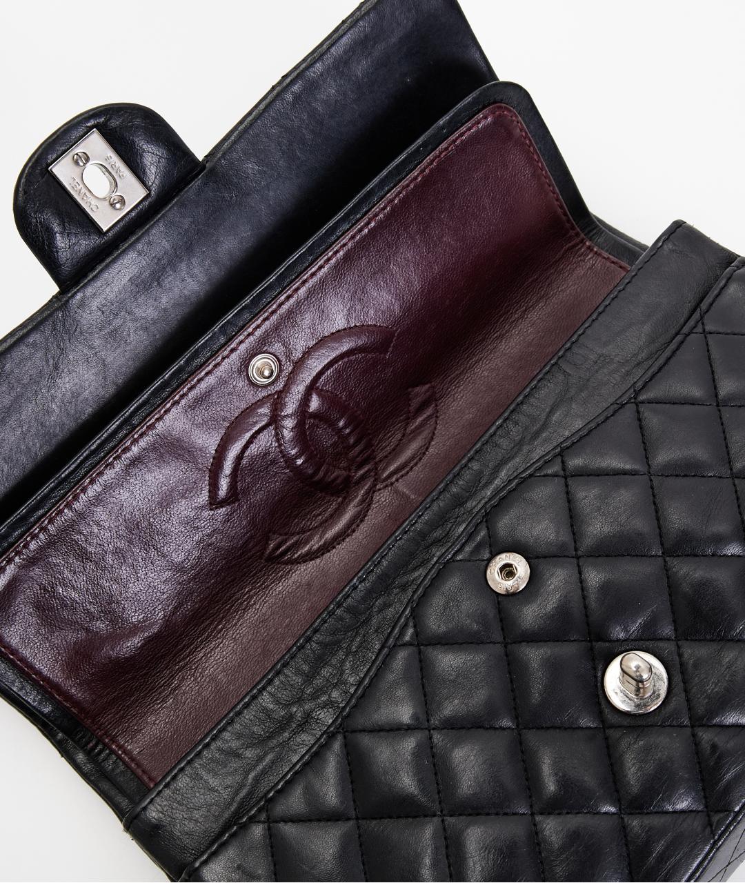 CHANEL Черная кожаная сумка через плечо, фото 4