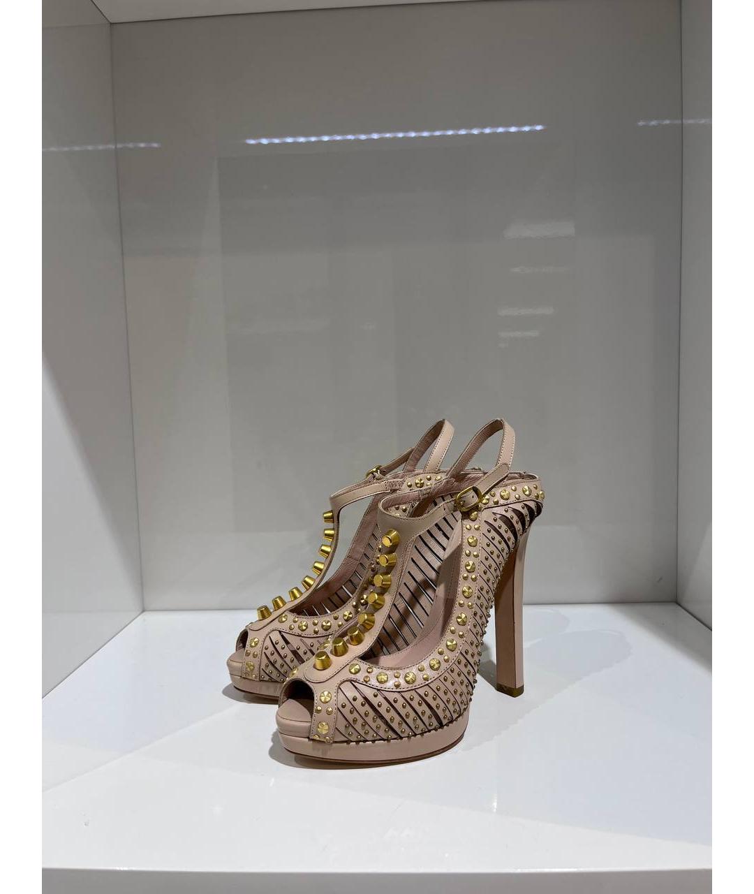 ALEXANDER MCQUEEN Бежевые кожаные босоножки, фото 2
