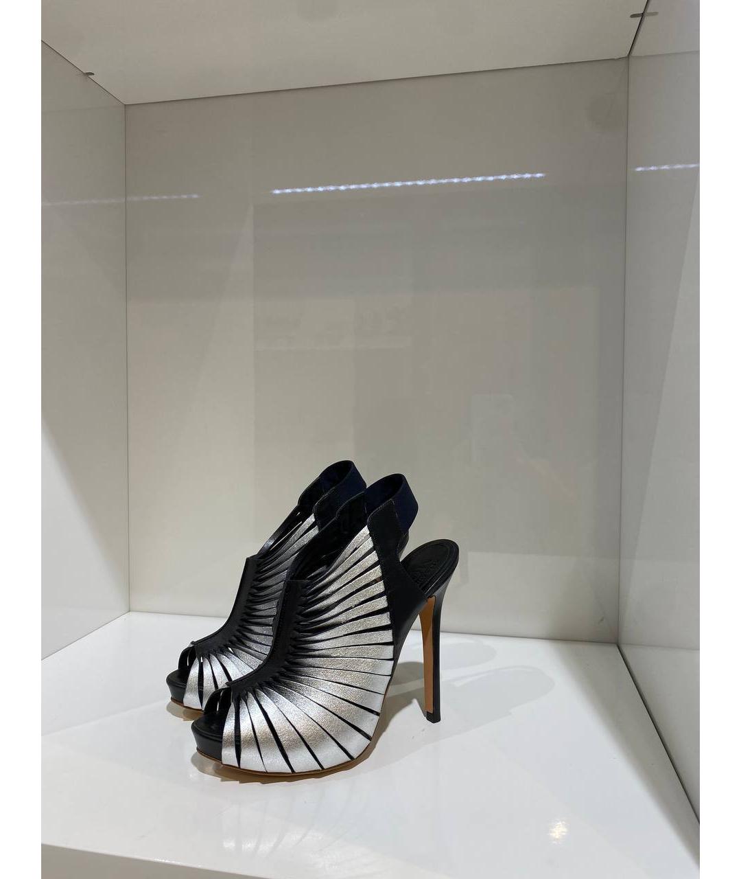 ALEXANDER MCQUEEN Серебряные кожаные босоножки, фото 2