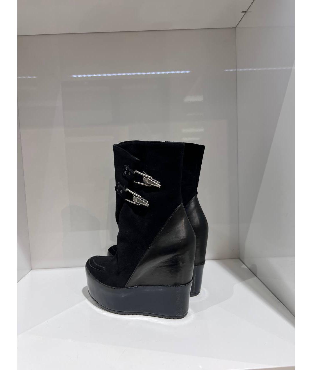 ALEXANDER MCQUEEN Черные замшевые ботинки, фото 3