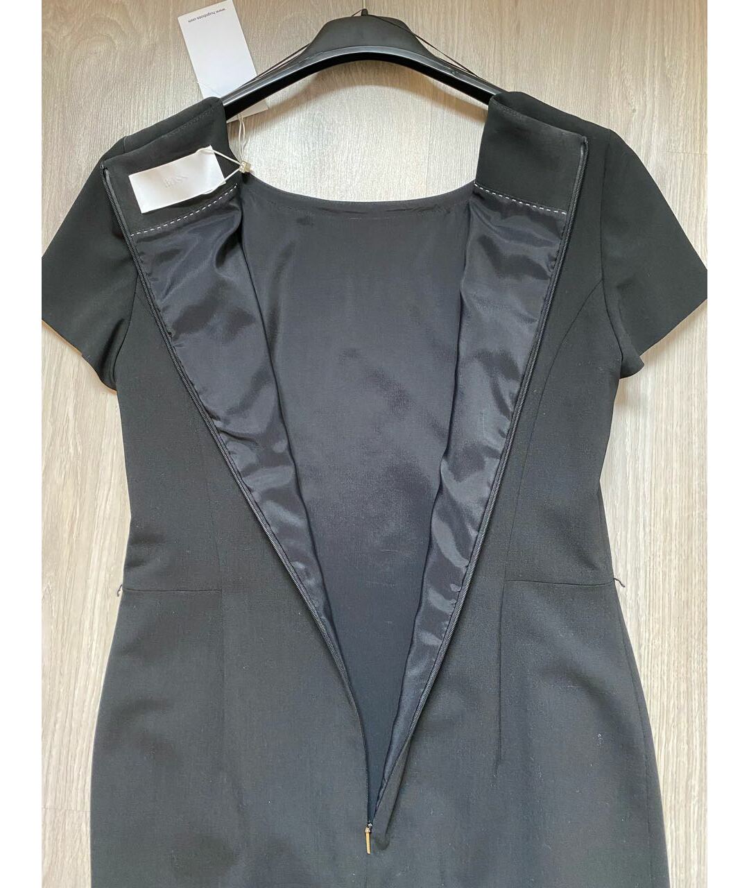 HUGO BOSS Черное шерстяное коктейльное платье, фото 3
