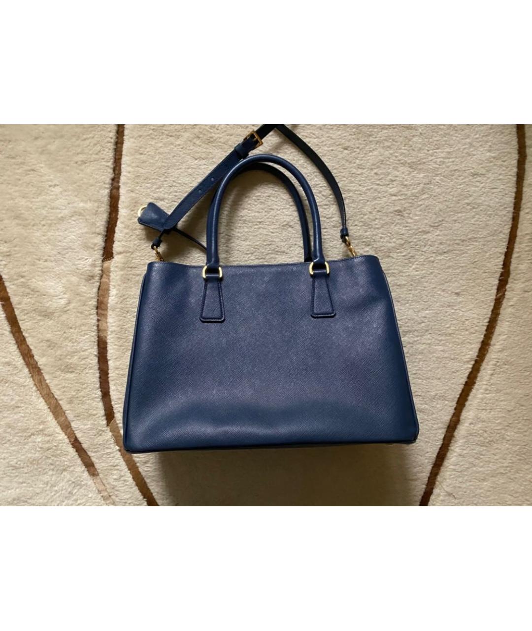 PRADA Темно-синяя кожаная сумка с короткими ручками, фото 2