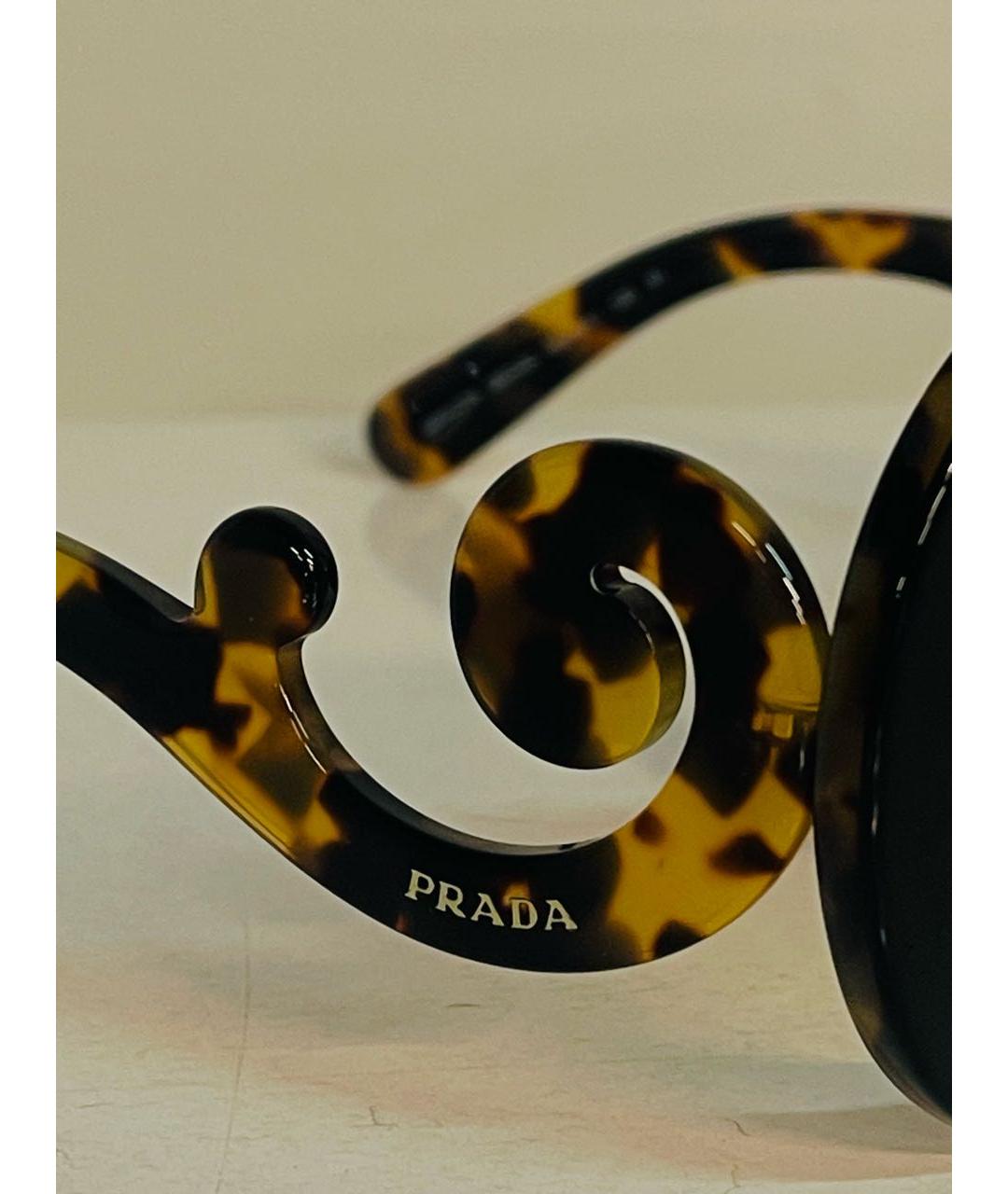 PRADA Коричневые пластиковые солнцезащитные очки, фото 3