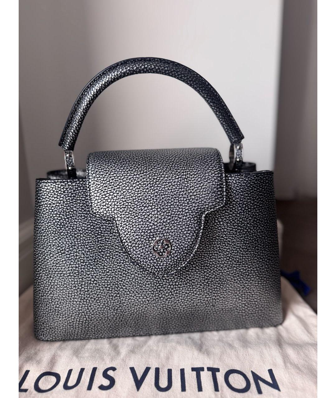 LOUIS VUITTON Антрацитовая кожаная сумка с короткими ручками, фото 3