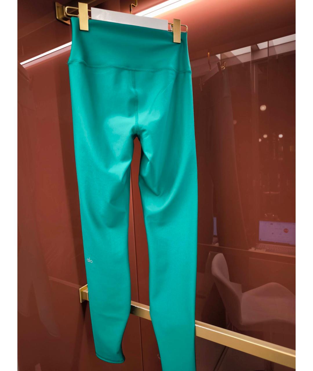 ALO YOGA Зеленые синтетические леггинсы и велосипедки, фото 2