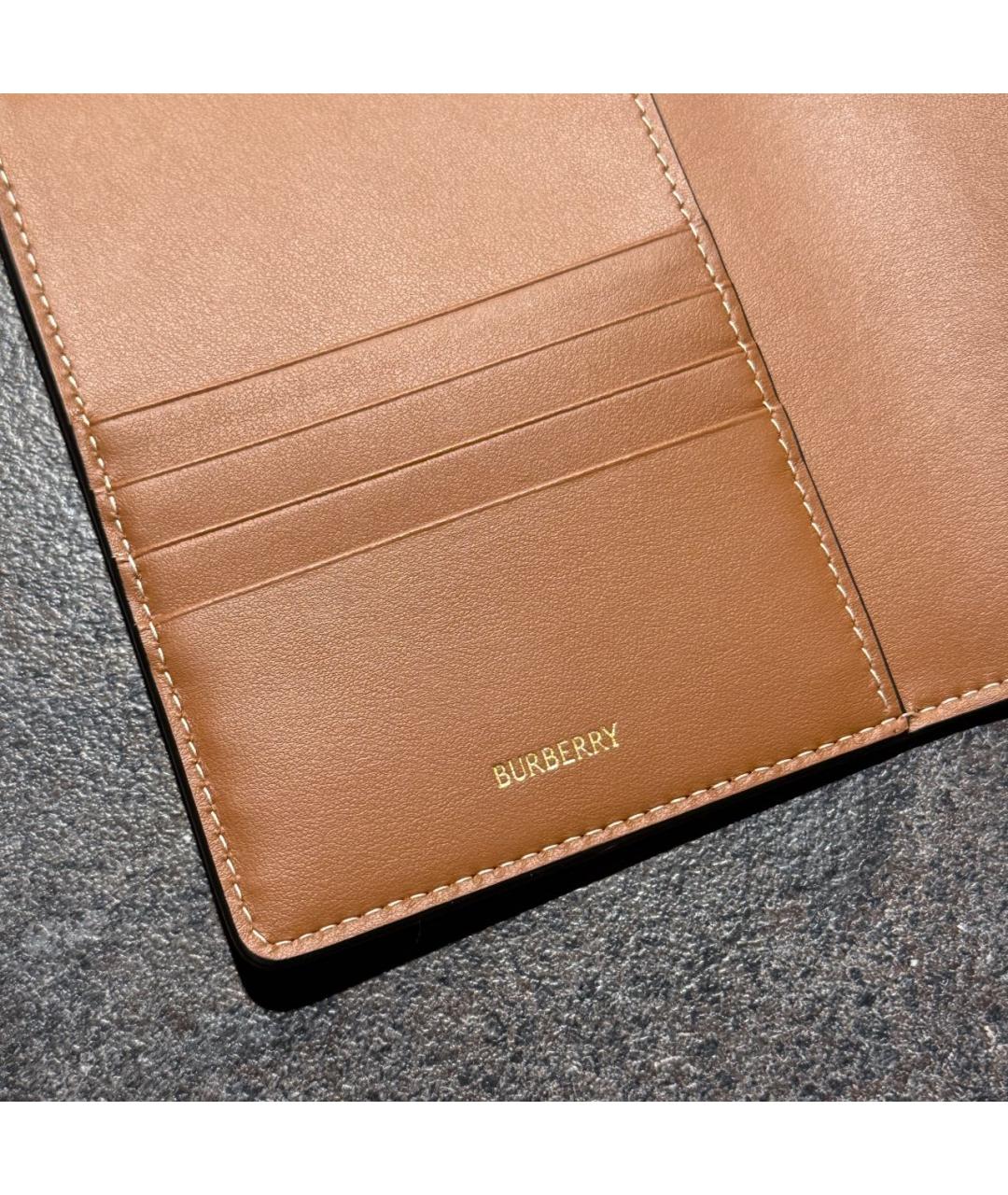 BURBERRY Бежевый кожаный кошелек, фото 6