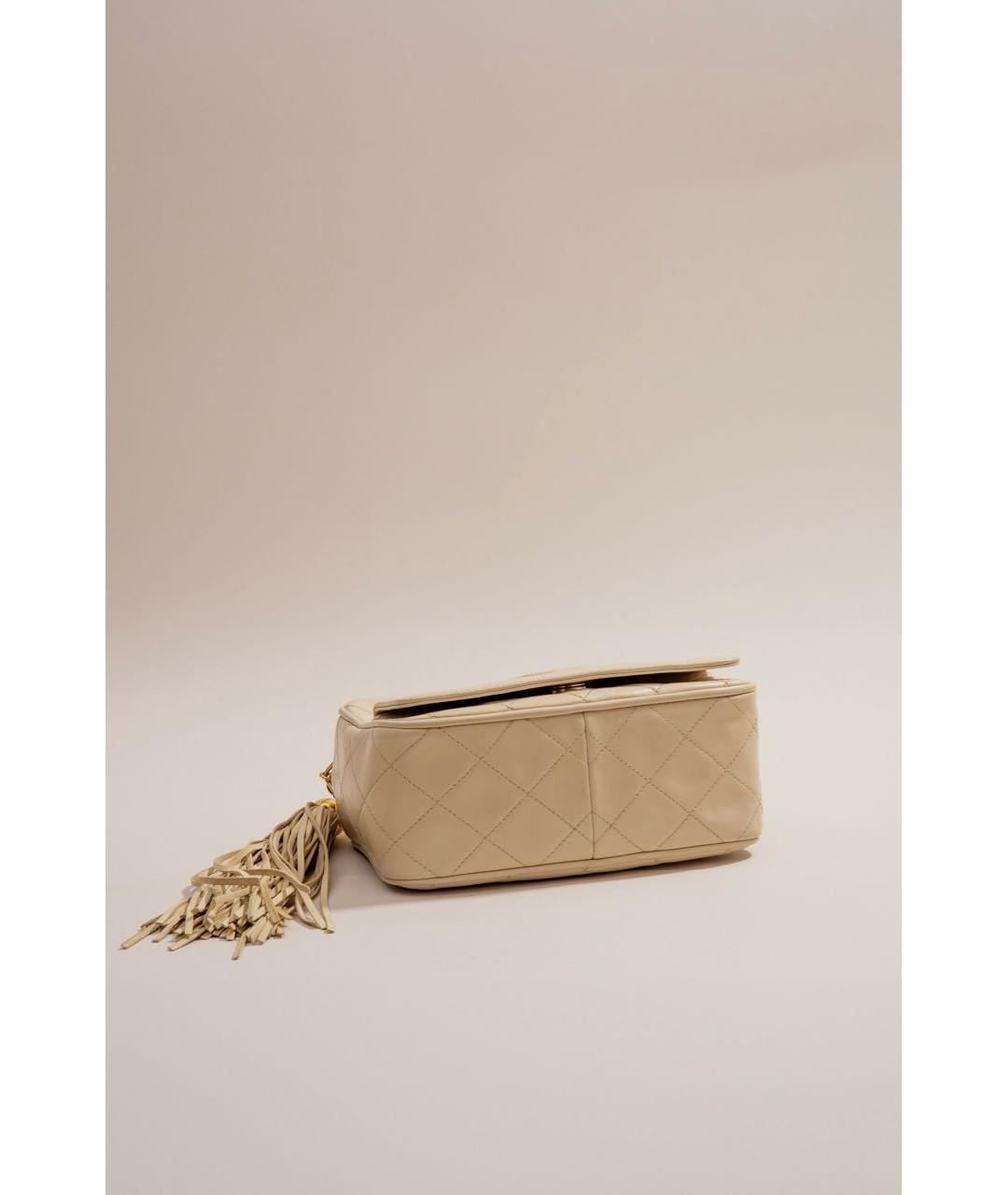 CHANEL Белая кожаная сумка через плечо, фото 7